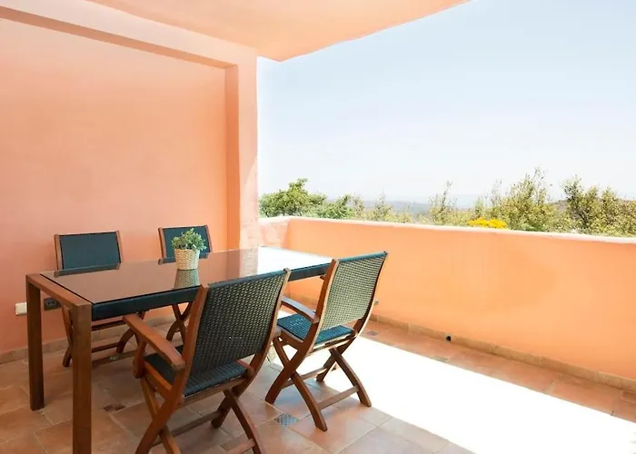 Luxury Apartment With Sea Views, Golf, Gym, Spa, 7 Pools