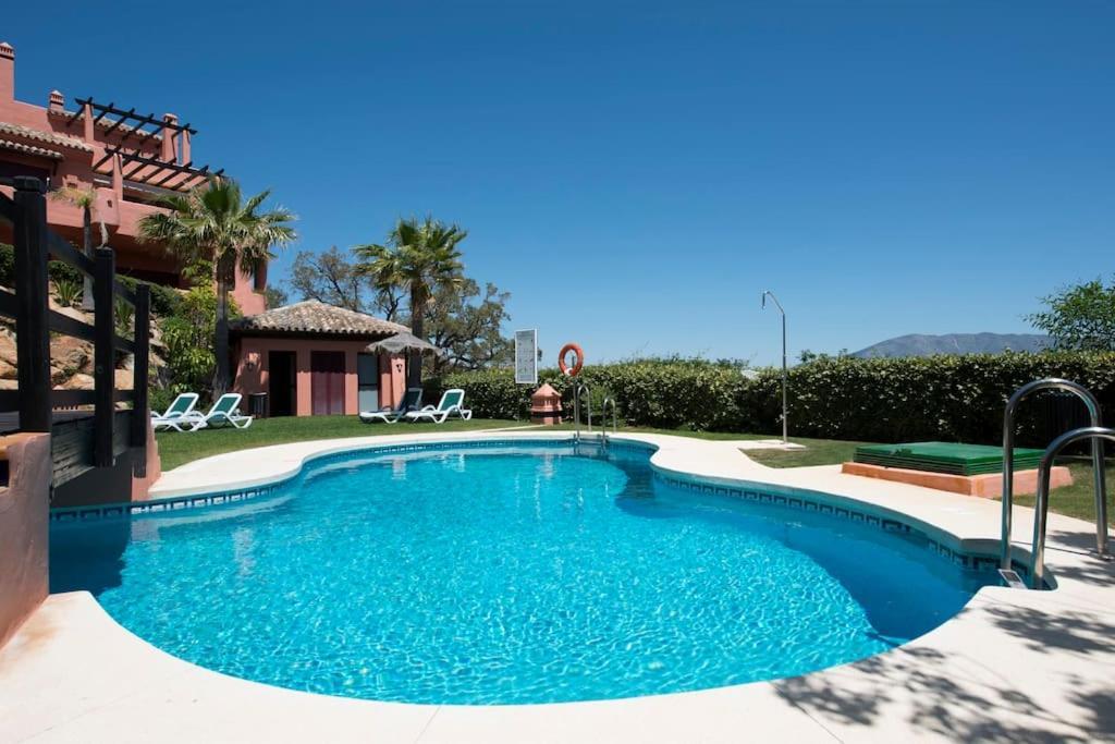 Luxury With Sea Views, Golf, Gym, Spa, 7 Pools * Ojén