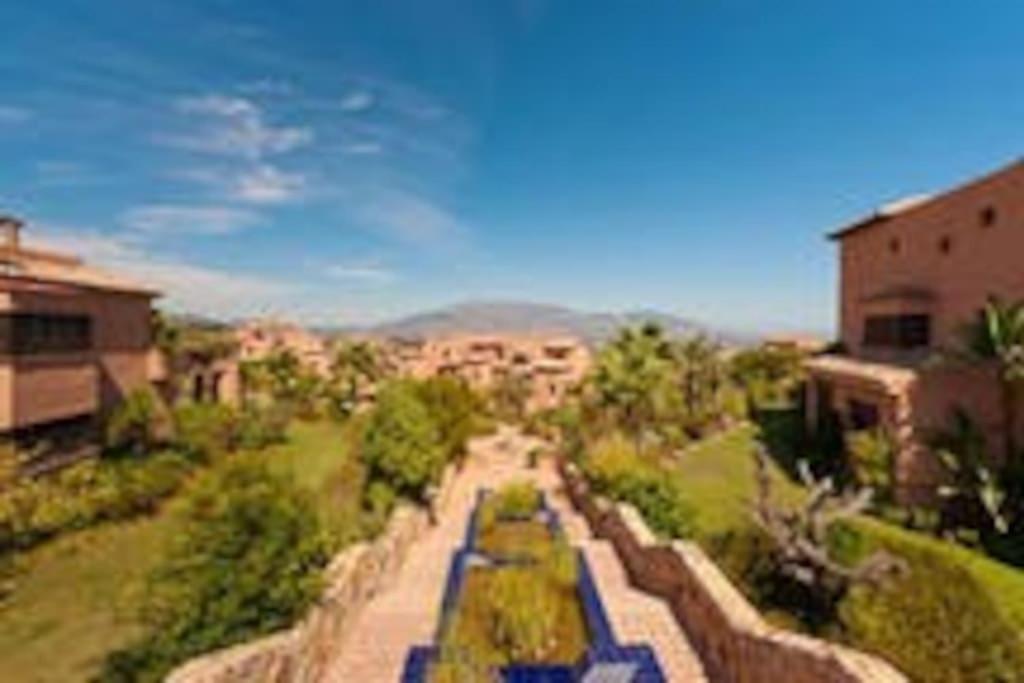 Luxury With Sea Views, Golf, Gym, Spa, 7 Pools *