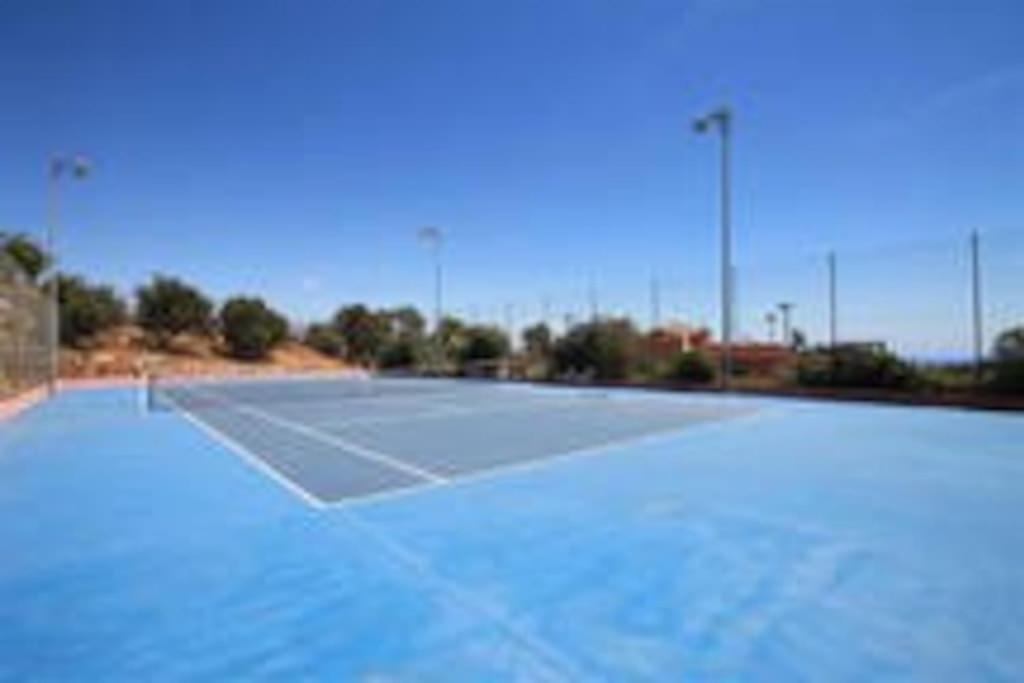 Appartement Luxury With Sea Views, Golf, Gym, Spa, 7 Pools Ojén